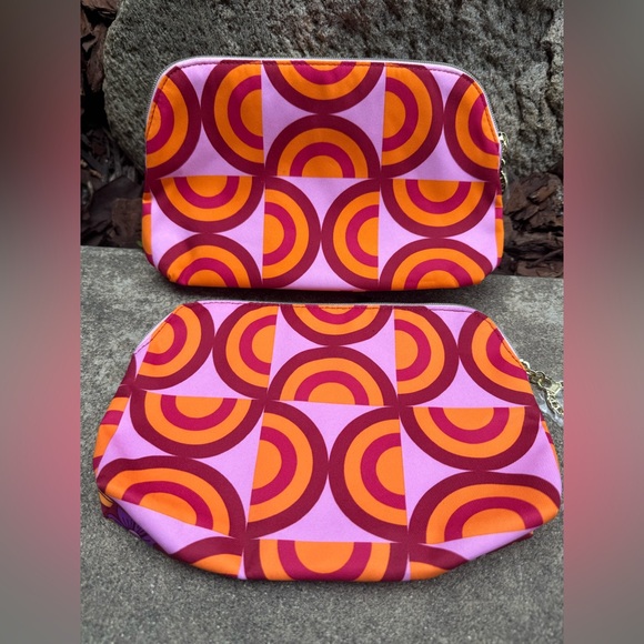 Estee Lauder Red and Purple Cosmetic Bag set with Floral Design - Picture 2 of 6